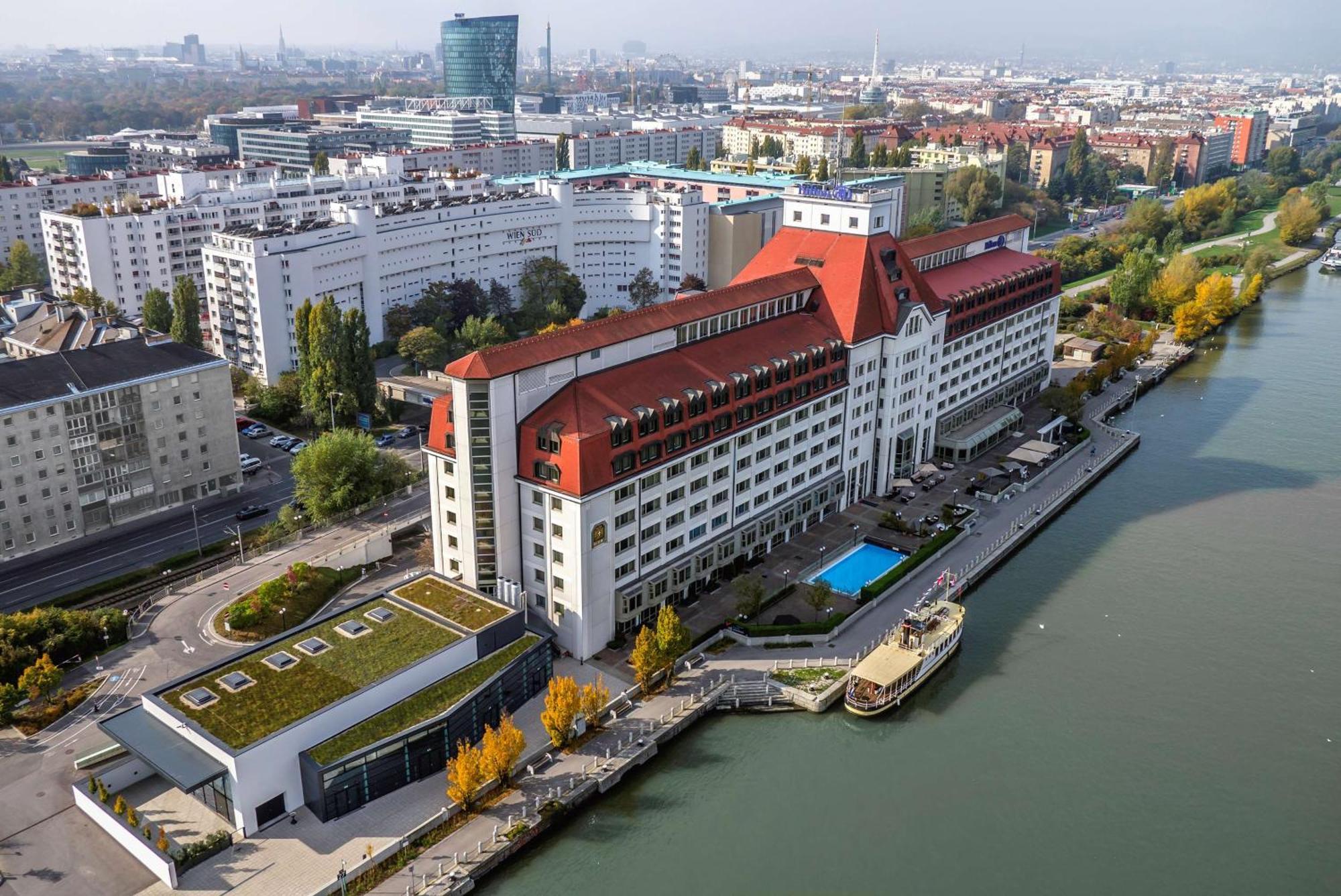 Hôtel Hilton Vienna Waterfront Extérieur photo